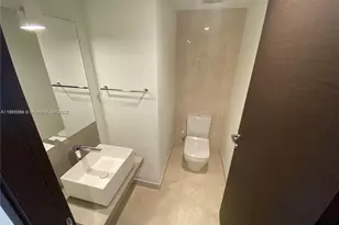 1000 Brickell Plaza, Miami, FL 33131 - Photo 10