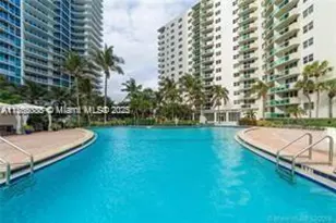 3001 S Ocean Dr, Hollywood, FL 33019 - Photo 2