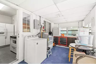 435 NW 100th Ter, Miami, FL 33150 - Photo 14