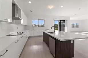 2391 SW 123rd Ter, Davie, FL 33325 - Photo 12