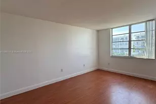 1080 94th St, Bay Harbor Islands, FL 33154 - Photo 4