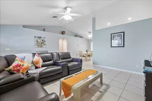 1405 SW 9th Ave, Cape Coral, FL 33991 - Photo 6