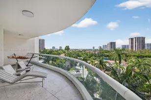 6000 Island Blvd, Aventura, FL 33160 - Photo 48