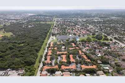 10982 SW 75th Ter, Miami, FL 33173 - Photo 30