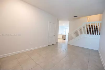 24720 SW 119th Pl #24720, Homestead, FL 33032 - Photo 8