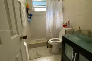 10415 NW 35th Ave, Miami, FL 33147 - Photo 24