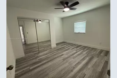 10415 NW 35th Ave, Miami, FL 33147 - Photo 12
