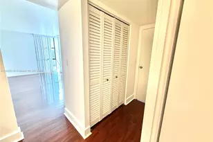 20335 W Country Club Dr, Aventura, FL 33180 - Photo 26