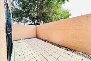 3639 W 11th Ave, Hialeah, FL 33012 - Photo 26