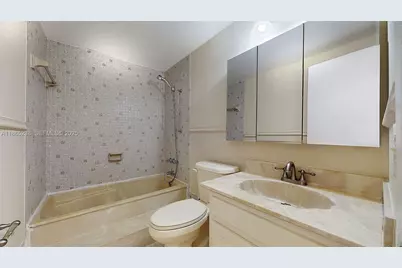 13953 Kendale Lakes Cir #210B, Miami, FL 33183 - Photo 22
