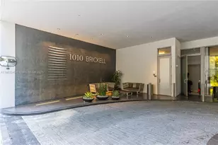 1010 Brickell Ave, Miami, FL 33131 - Photo 12