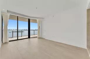 700 NE 24th St, Miami, FL 33137 - Photo 12