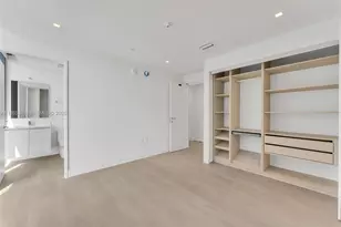 700 NE 24th St, Miami, FL 33137 - Photo 32