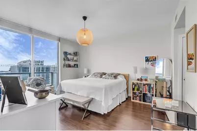 1060 Brickell Ave #3601, Miami, FL 33131 - Photo 6