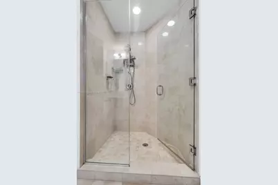 1060 Brickell Ave #3601, Miami, FL 33131 - Photo 14