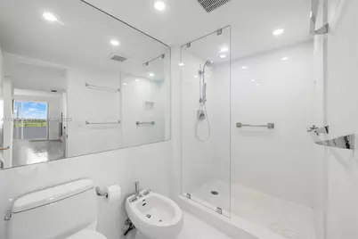 155 Ocean Lane Dr #1104, Key Biscayne, FL 33149 - Photo 16