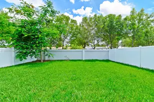 4924 Whispering Way, Dania Beach, FL 33312 - Photo 6