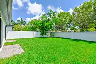 4924 Whispering Way, Dania Beach, FL 33312 - Photo 22