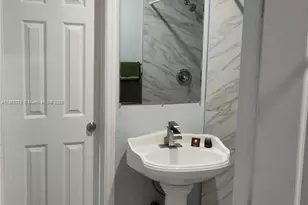 849 W 2nd St, Riviera Beach, FL 33404 - Photo 4