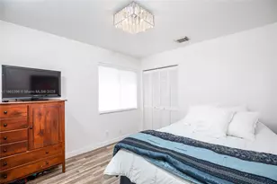 4913 SW 32nd Way, Hollywood, FL 33312 - Photo 18