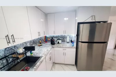 10529 NW 35th Ave, Miami, FL 33147 - Photo 10