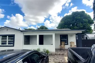 10529 NW 35th Ave, Miami, FL 33147 - Photo 2