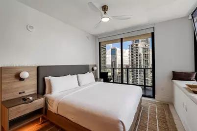 159 NE 6th St #3601, Miami, FL 33132 - Photo 16