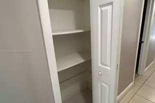 8401 NW 8th St, Miami, FL 33126 - Photo 20