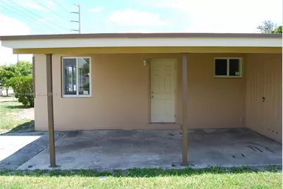 3020 NW 71st St, Miami, FL 33147 - Photo 8