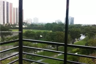 20500 W Country Club Dr, Aventura, FL 33180 - Photo 18