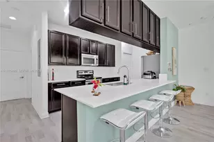 14749 SW 9th St, Pembroke Pines, FL 33027 - Photo 4