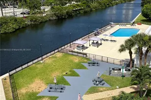 3475 N Country Club Dr, Aventura, FL 33180 - Photo 6