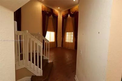 20521 NW 7th Ct, Miami Gardens, FL 33169 - Photo 12