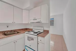 14190 W Dixie Hwy, North Miami, FL 33161 - Photo 6