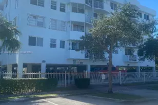 1990 Marseille Dr, Miami Beach, FL 33141 - Photo 1
