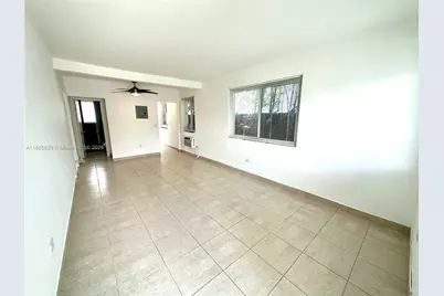 800 85th St #810, Miami Beach, FL 33141 - Photo 2