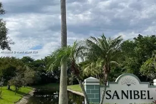 8066 Sanibel Dr, Tamarac, FL 33321 - Photo 18