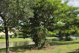 8066 Sanibel Dr, Tamarac, FL 33321 - Photo 24