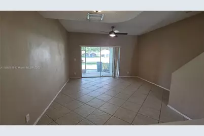 8066 Sanibel Dr #8066, Tamarac, FL 33321 - Photo 6