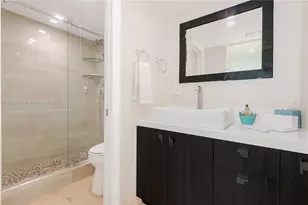 6917 Collins Ave, Miami Beach, FL 33141 - Photo 22