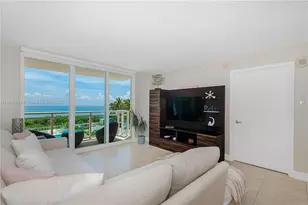 6917 Collins Ave, Miami Beach, FL 33141 - Photo 4