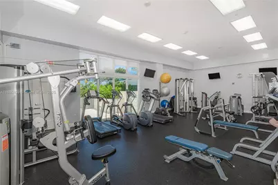 6917 Collins Ave #511, Miami Beach, FL 33141 - Photo 24