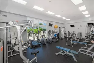 6917 Collins Ave, Miami Beach, FL 33141 - Photo 24