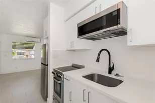 2901 Polk St, Hollywood, FL 33020 - Photo 14