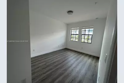 11539 SW 13th Dr #11539, Pembroke Pines, FL 33025 - Photo 10