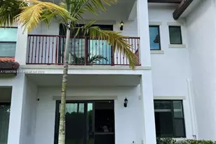 11539 SW 13th Dr, Pembroke Pines, FL 33025 - Photo 14