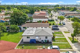 675 W 30th St, Hialeah, FL 33012 - Photo 16