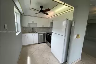 101 Brittany, Delray Beach, FL 33446 - Photo 4