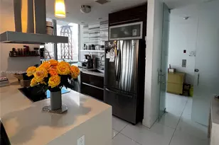 1100 Biscayne Blvd, Miami, FL 33132 - Photo 8