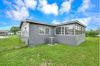 1745 NW 189th Ter, Miami Gardens, FL 33056 - Photo 26